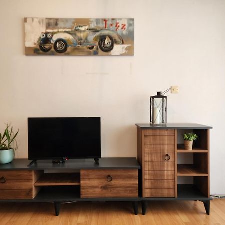 City Park Apartments Пристина Екстериор снимка