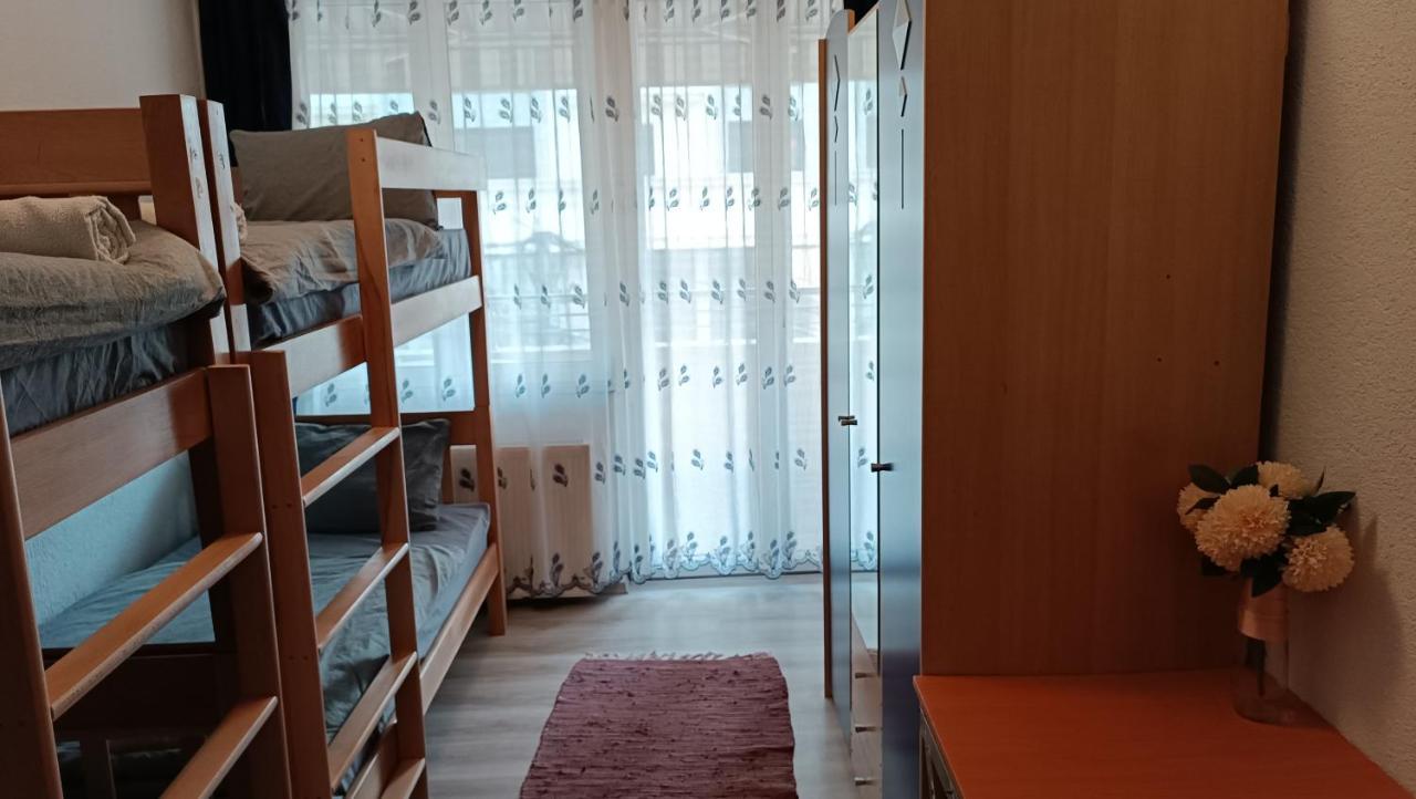 City Park Apartments Пристина Екстериор снимка