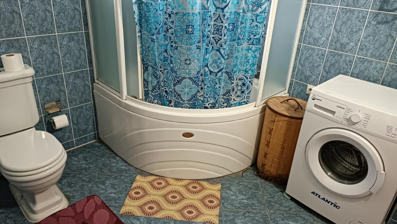 City Park Apartments Пристина Екстериор снимка