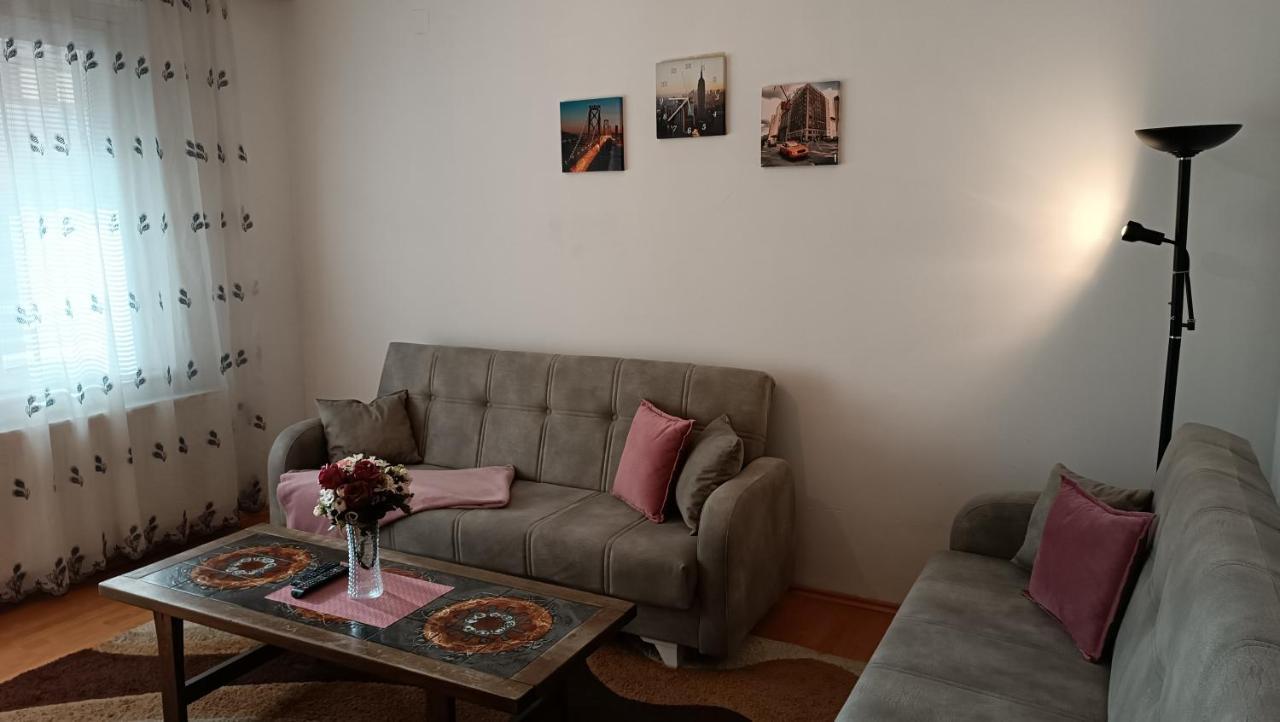 City Park Apartments Пристина Екстериор снимка