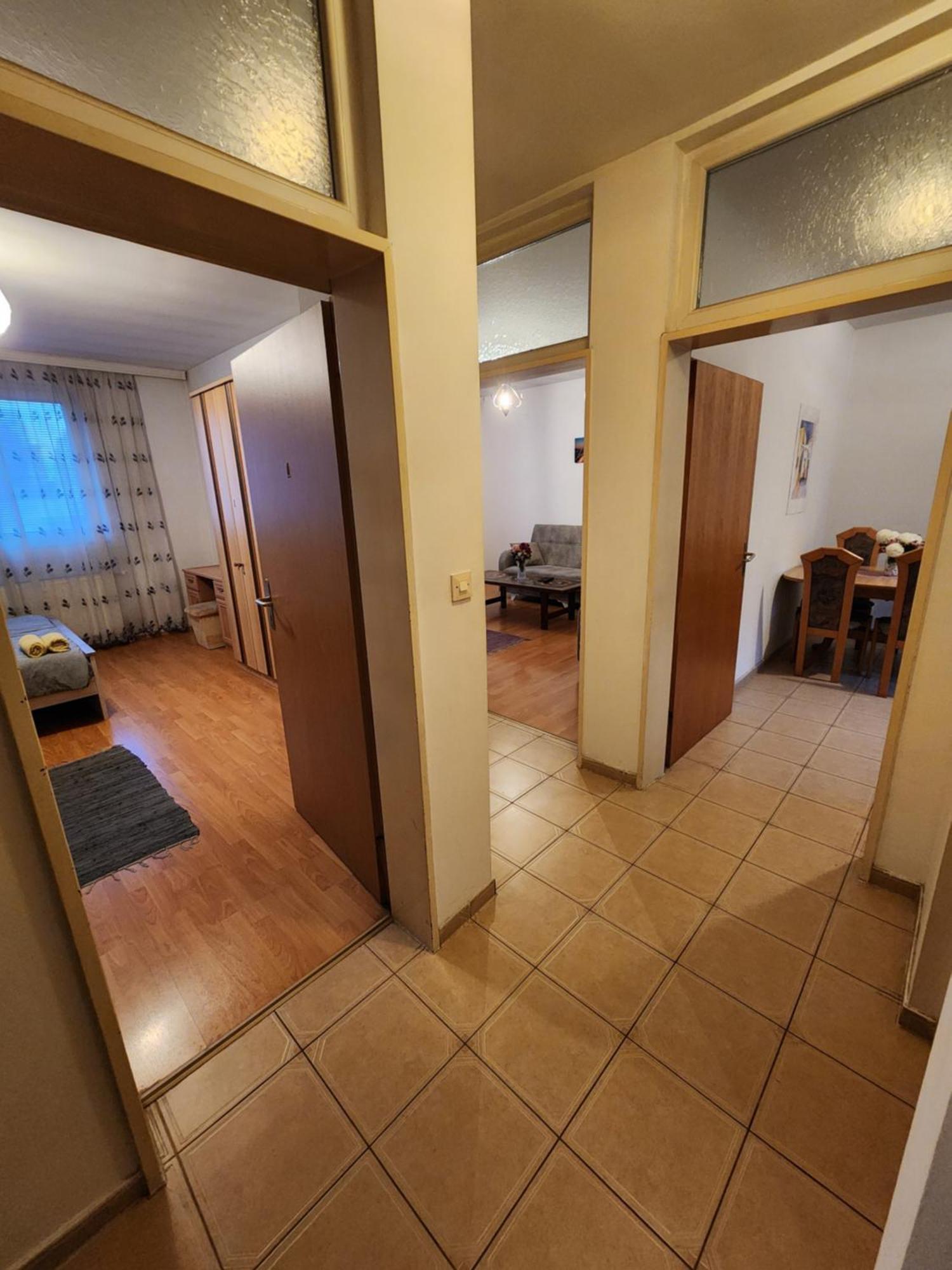 City Park Apartments Пристина Екстериор снимка