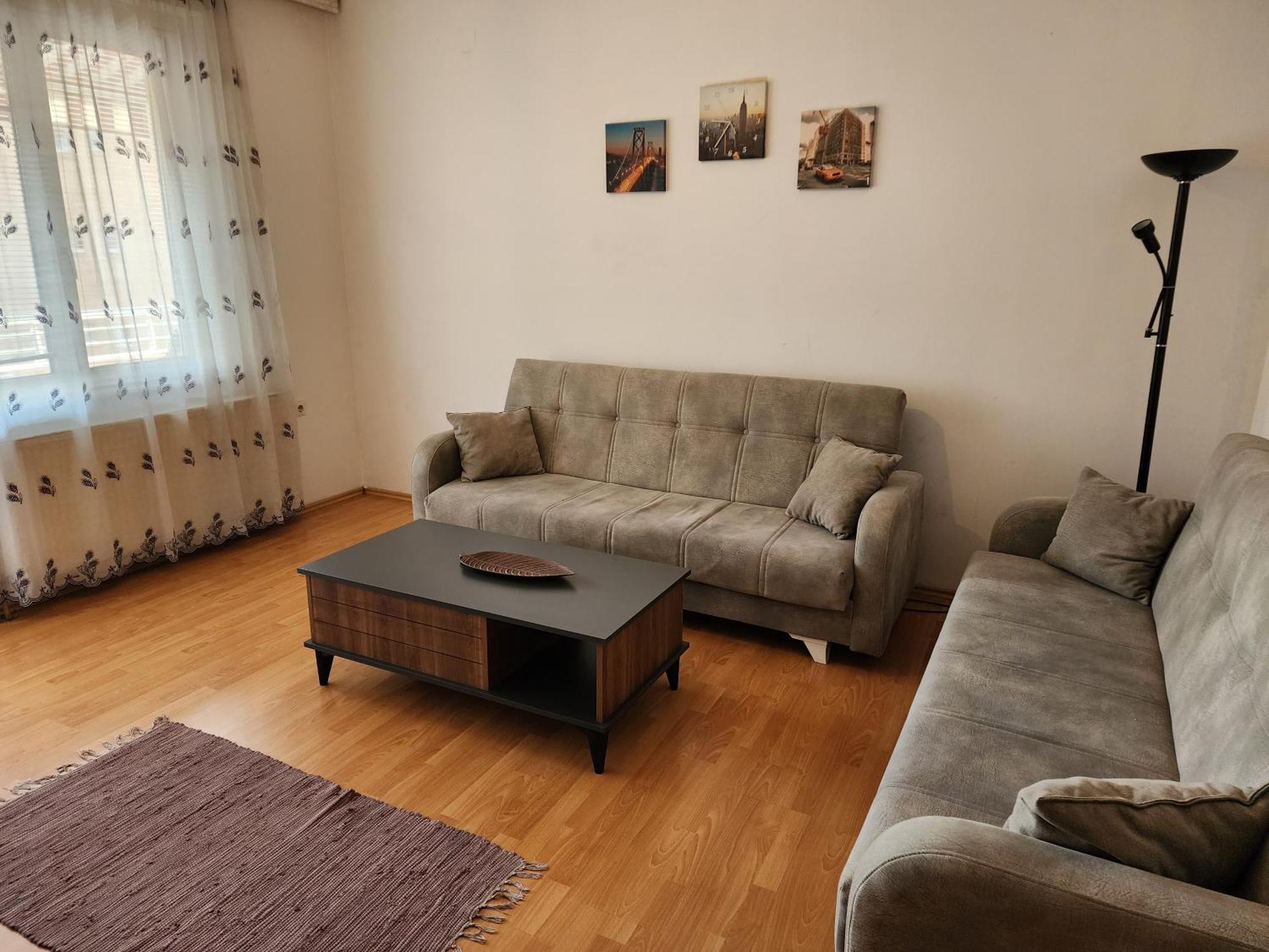 City Park Apartments Пристина Стая снимка